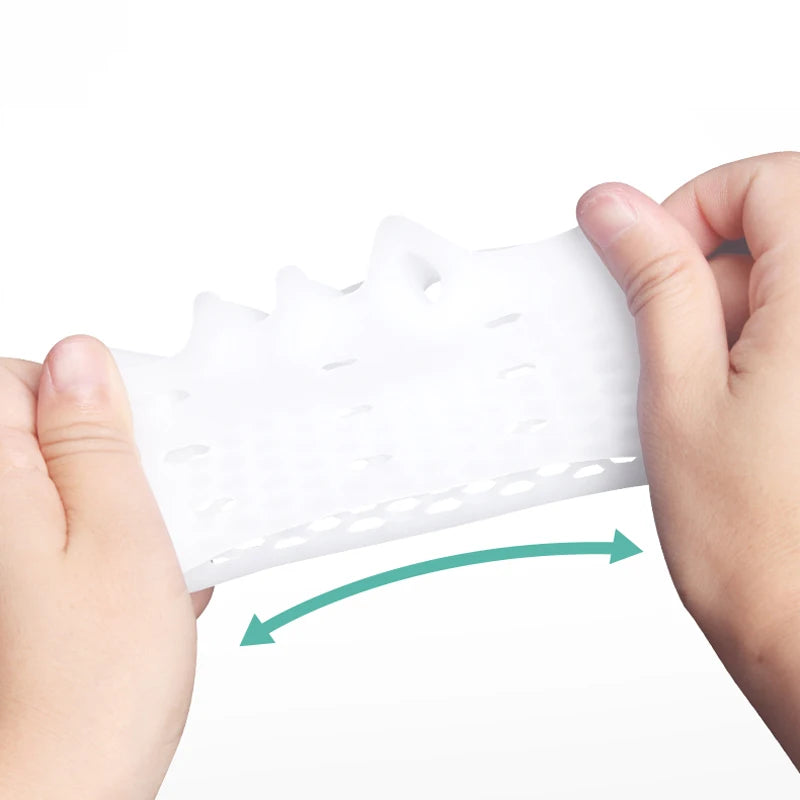 Soft Silicone Toe Separator – Bunion & Hallux Valgus Corrector